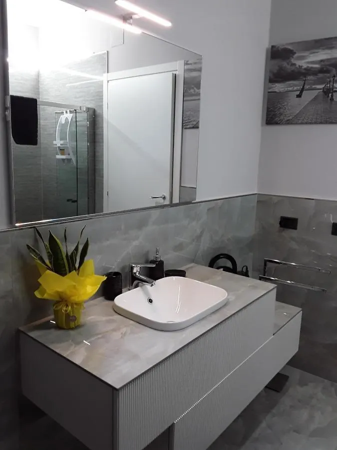B&B La Rosa Gialla Maranello 0*,  Italia