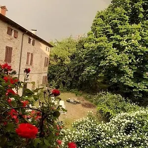 Relaxing Retreat In Rural Italy B&;b Bed & Breakfast